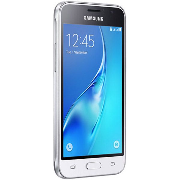 Смартфон Samsung Galaxy J3 2016 White (SM-J320HZWD)
