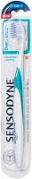 Зубна щітка Sensodyne Глибоке очищення середньої жорсткості 1 шт.