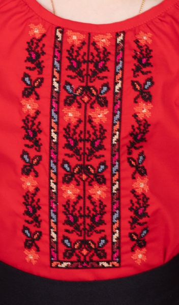 Вишиванка для дівчаток Едельвіка р.140 червоний 21-22/00 