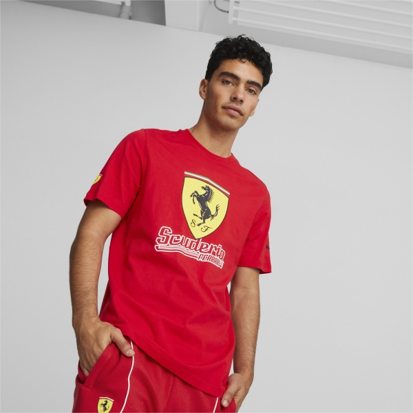 Футболка Puma FERRARI RACE BIG SHIELD TEE HERITAGE 53818602 р.S червоний