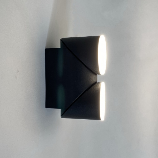 Светильник настенный Blitz 4000K 19165 2x13 Вт черный 