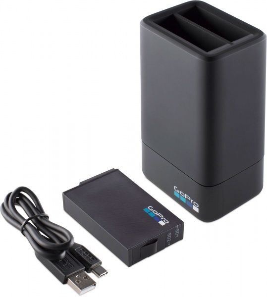Зарядний пристрій GoPro для двох акумуляторів MAX DualBatteryCharger + Battery (ACDBD-001-EU) 
