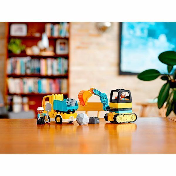 Конструктор Lego Duplo Грузовик и гусеничный экскаватор 10931