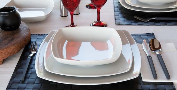 Тарілка підставна Tokio 26 см 20001001 Saturnia