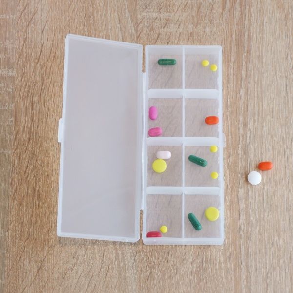 Органайзер для таблеток MVM PC-08 T на 8 отделений (таблетница) 20x168x65 мм
