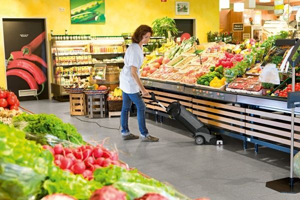 Машина для миття підлоги Karcher BR 30/4 С 1.783-223.0 