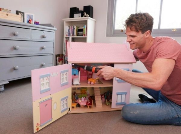 Отвертка аккумуляторная Black+Decker BCF601C