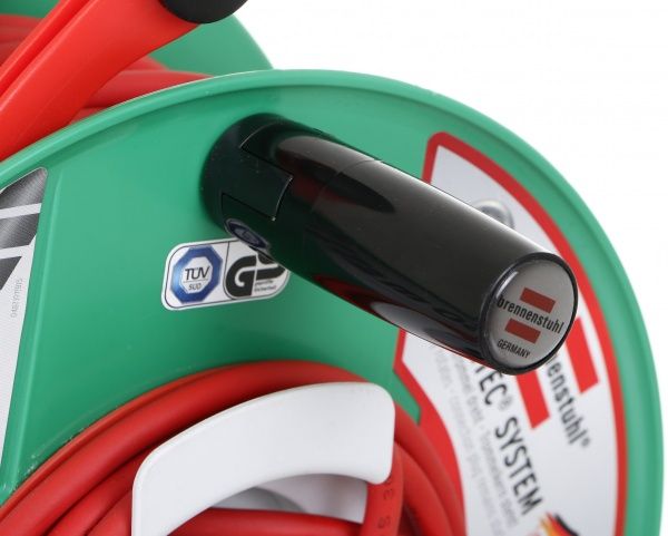 Удлинитель на катушке Brennenstuhl AT-N05V3V3-F3G1,5 с заземлением 1 гн. зеленый 50 м 1183530 