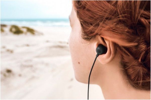 Наушники Acme HE21 Earphones With Mic black 