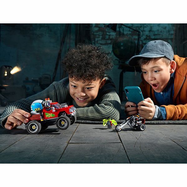 Конструктор Lego Hidden Side Каскадерский грузовик Эль Фуэго 70421