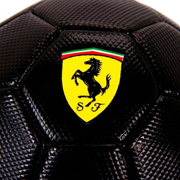Футбольный мяч Ferrari р. 2 Мяч футбольний р.2 чорн. F658 FERRARI F668