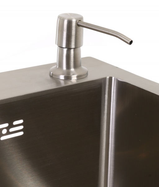 Мойка для кухни F.Lusso из нержавеющей стали FL6050