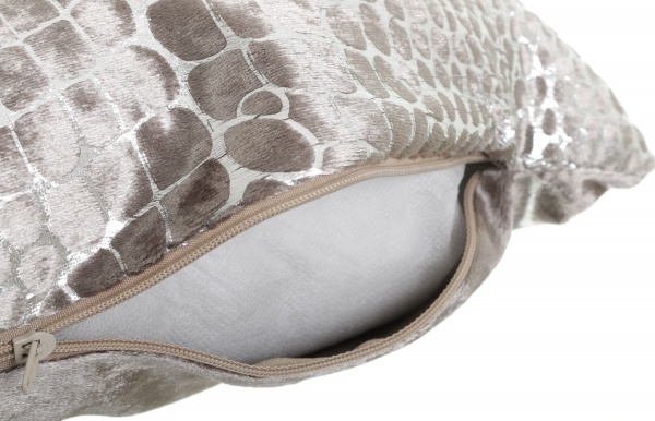 Подушка KM с напылением 100% полиэстер 45x45 см в ассортименте 