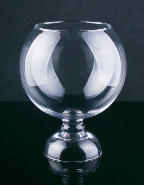 Ваза стеклянная 20х25 см