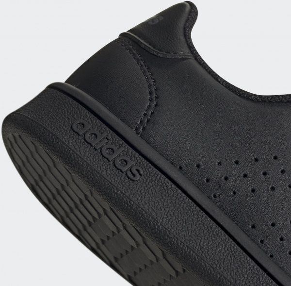 Кросівки Adidas ADVANTAGE C EF0222 р.EUR 30,5