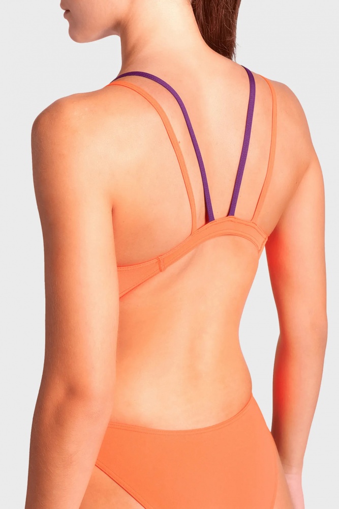 Купальник Arena SWIMSUIT TECH MULTI SOLID 008054-366 р.44 красный