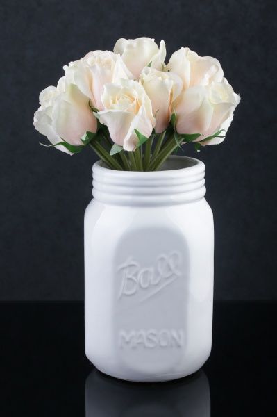 Ваза Прованс 11,5х11,5х20 см біла Eterna