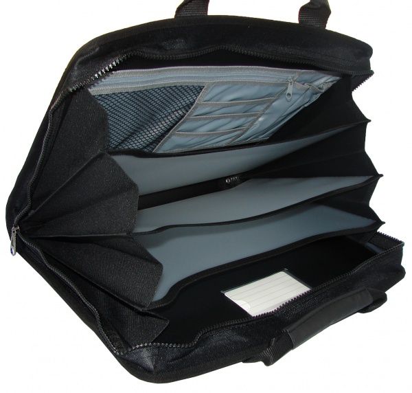 Портфель на молнии с органайзером B4 черный 5076 SCHOLZ