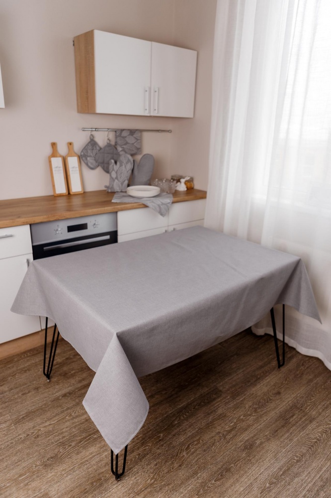 Скатерть водонепроницаемая Листья серый однотон 120x136 см Прованс