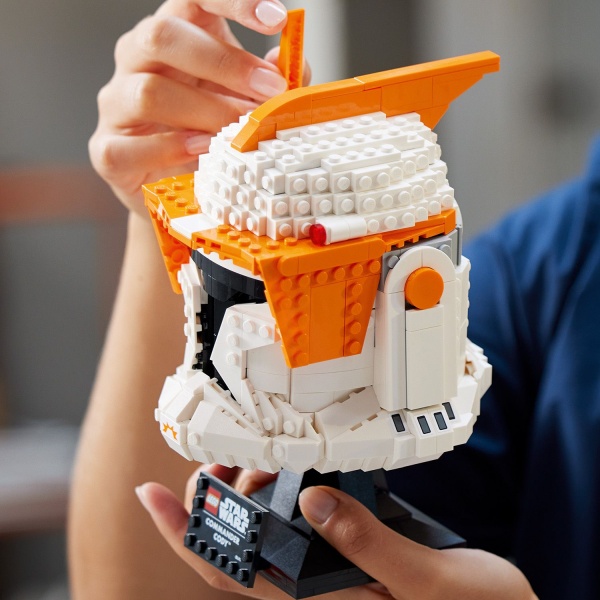 Конструктор LEGO Star Wars Шолом командора клонів Коді 75350