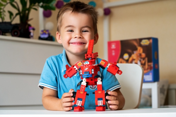 Фигурка-конструктор Super Wings Small Blocks 2-in-1 Buildable Transforming Vehicle Jett Джетт EU385005 