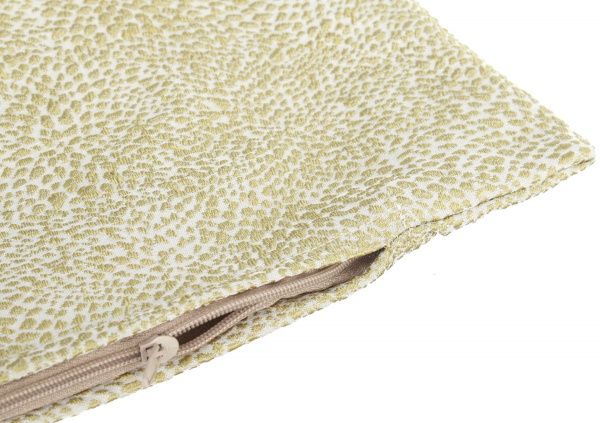 Наволочка для декоративной подушки BALI 50x50 см оливковый Textilia 