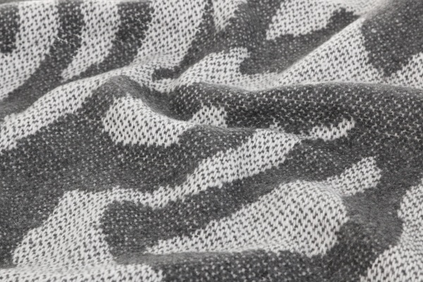 Плед Валенсия Тигр 140x200 см светло-серый с принтом Vladi 