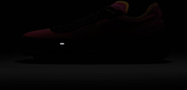 Кроссовки Nike Waffle One DA7995-600 р.US 8 розовый