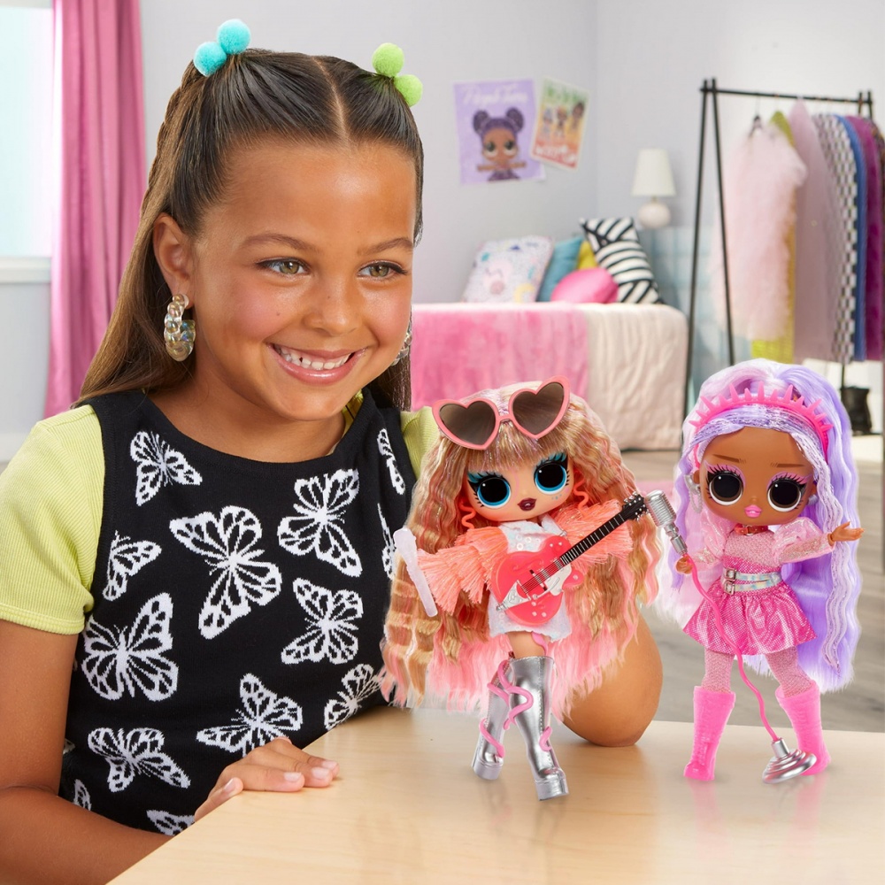 Набор с куклой MGA Entertainment серии Tweens Neon Pop Китти К 120667