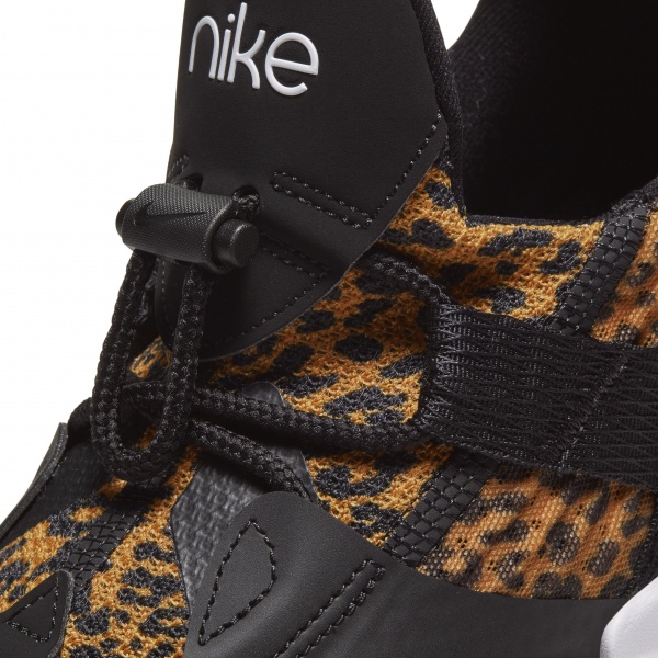 Кроссовки Nike WMNS NIKE SUPERREP GROOVE CT1248-107 р.US 7 коричневый