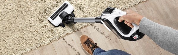 Пылесос аккумуляторный Bosch BBS812PCK white 