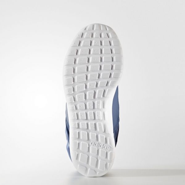 Ботинки Adidas Cloudfoam Race Winter AQ1642 р. 6 синий