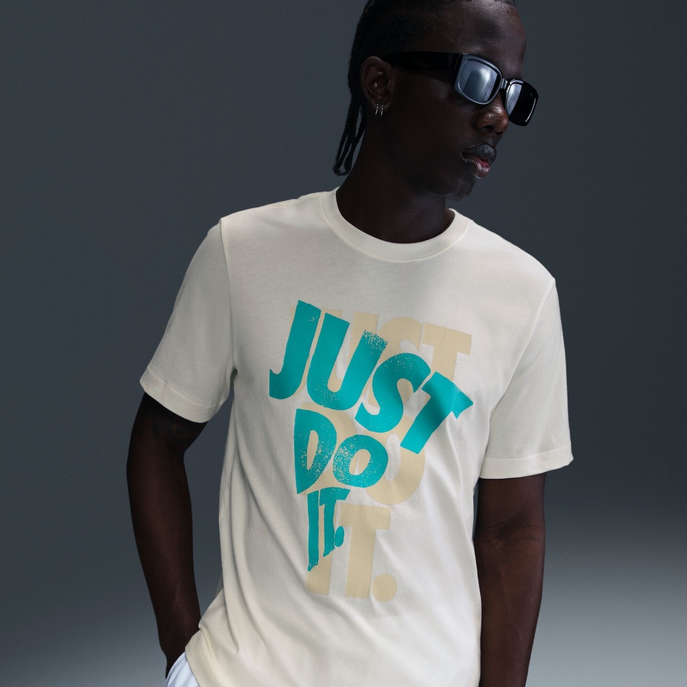 Футболка Nike M NSW TEE 12MO JDI SP25 HJ0554-133 р.M бежевый