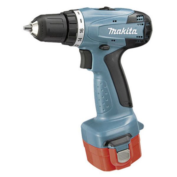 Шуруповерт Makita 6271 DWAE