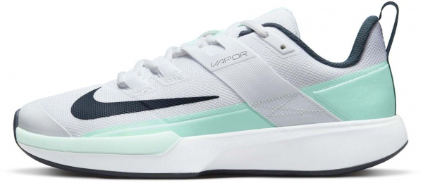 Кроссовки Nike COURT VAPOR LITE DC3431-100 р.40,5 белый