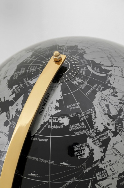 Глобус декоративный 132x38x38 см KARE Design