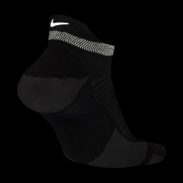 Шкарпетки Nike Spark CU7201-010 чорний р.6-7,5