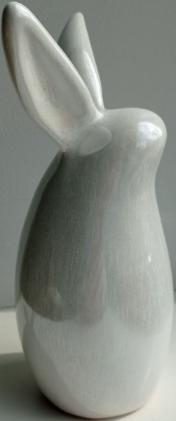 Статуетка Зайченя біле із сяйвом 7,5x7,5x18 см 1706-18 Eterna