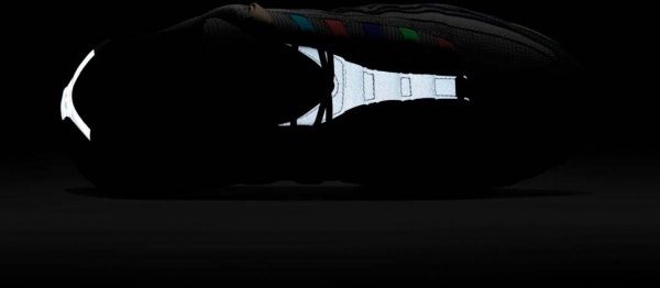 Кроссовки Nike Air Max 95 SE CW6575-001 р.US 8 серый