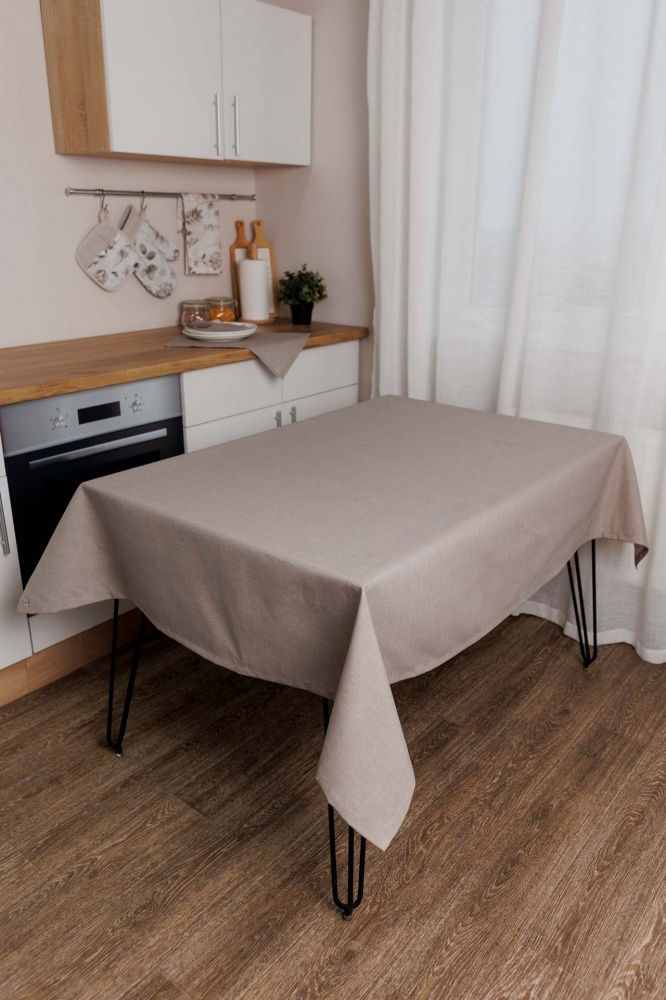 Скатерть Шанталь 133x220 см коричневая La Nuit