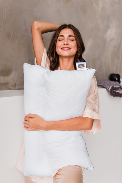 Подушка ортопедична DeLuxe EcoSoft Silver 565ортопедична 50х70 см (2200000625168) MirSon