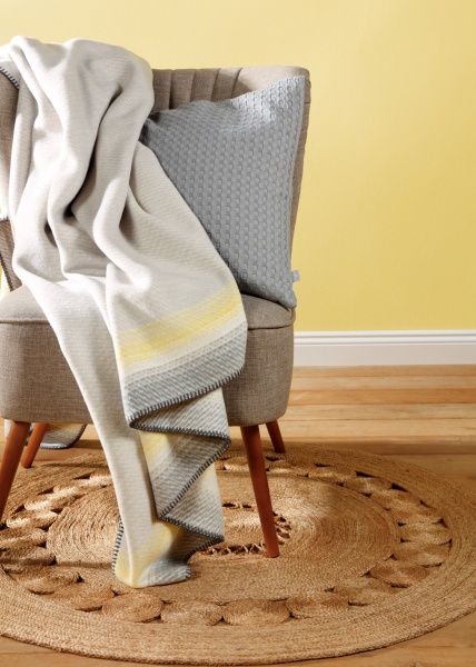 Плед Wohndecke Natural Structure 150x200 см світло-сірий/жовтий Billerbeck 