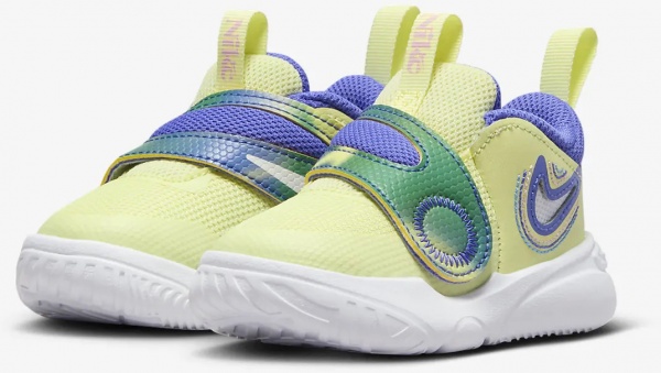 Кроссовки Nike TEAM HUSTLE D 11 SE (TD) FN6678-300 р.26 желтый