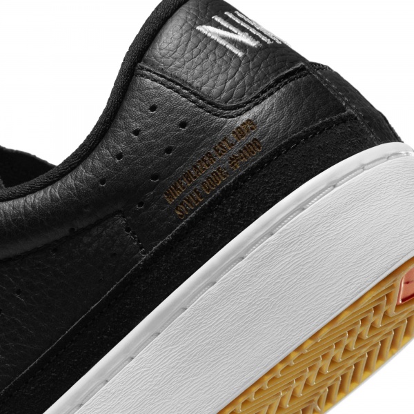 Кроссовки Nike BLAZER LOW X DA2045-001 р.US 8 черный