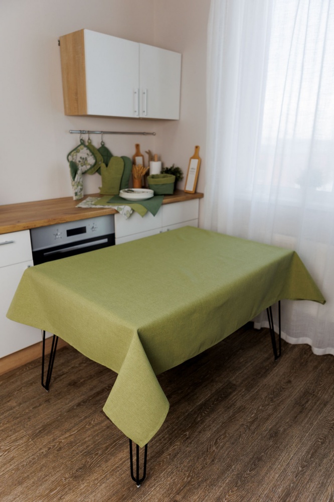 Скатерть БОТАНИКА 136x220 см олива La Nuit