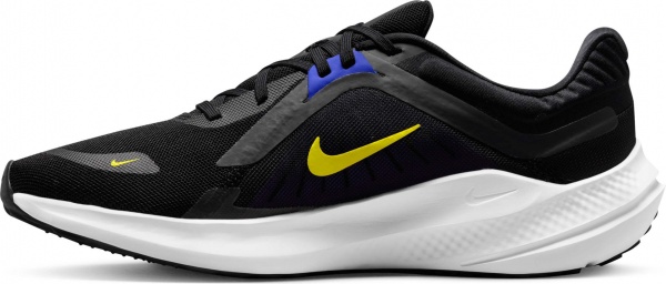 Кроссовки Nike NIKE QUEST 5 DD0204-008 р.42,5 черный