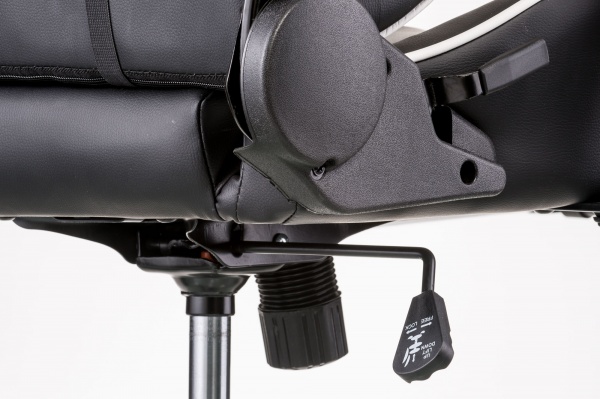 Кресло Special4You ExtremeRace E4732 черно-белый 