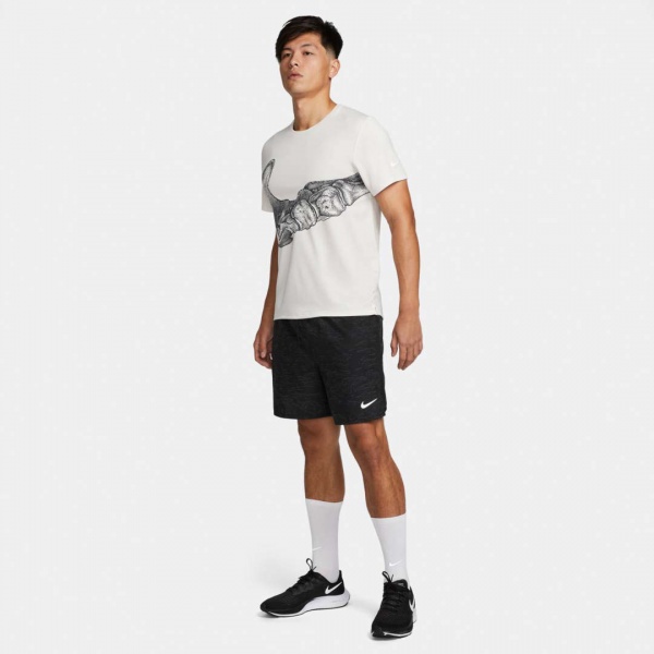 Шорты Nike DF RDVN CHLNR SHRT DV9265-010 р. L черный