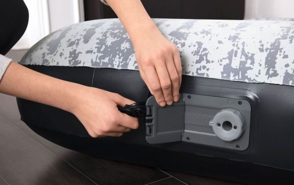 Матрац надувний Bestway Tritech Airbed Twin з вбудованим подвійним електронасосом 188х30 см сірий/синій