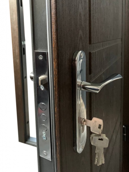 Двері вхідні Міністерство дверей Оптима 09 венге структурний 2050x960 мм праві